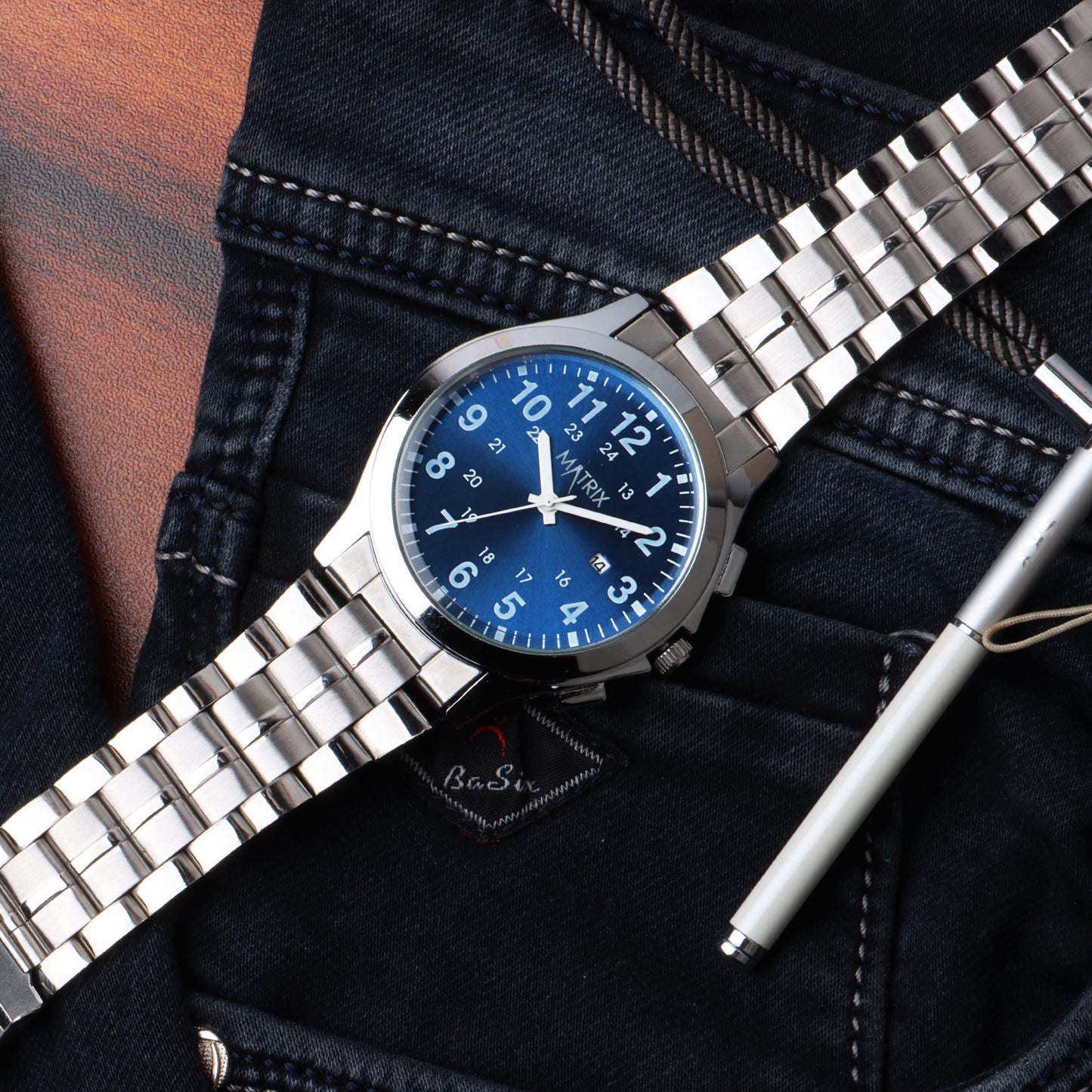 Matrix Classic Date Edition With Stainless Steel Strap Analog Watch for Men