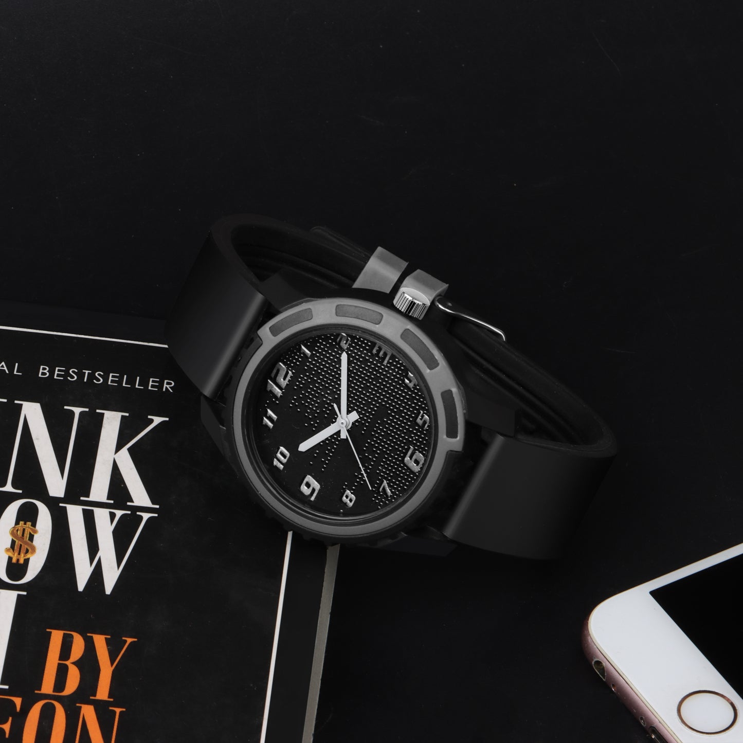 Matrix Sportz Edition Black & Grey With Silicone Strap Analog Watch For Men