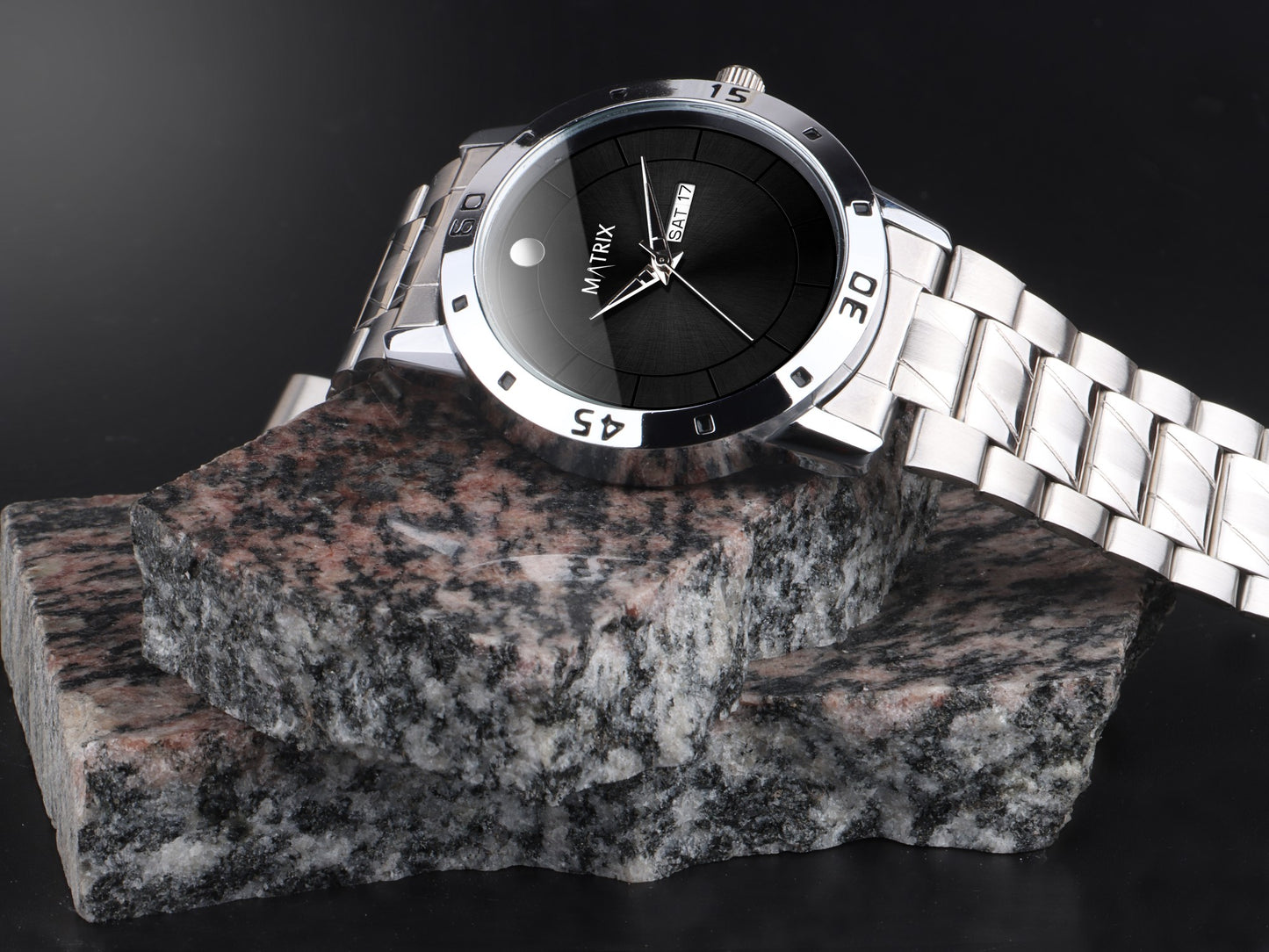 Matrix Minimalistic Collection Analog Watch for Men