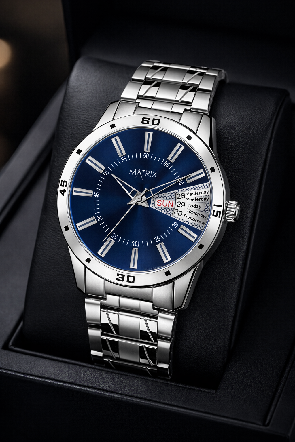 Matrix Antique 3.0 Day & Date With Stainless Steel Strap Analog Watch For Men